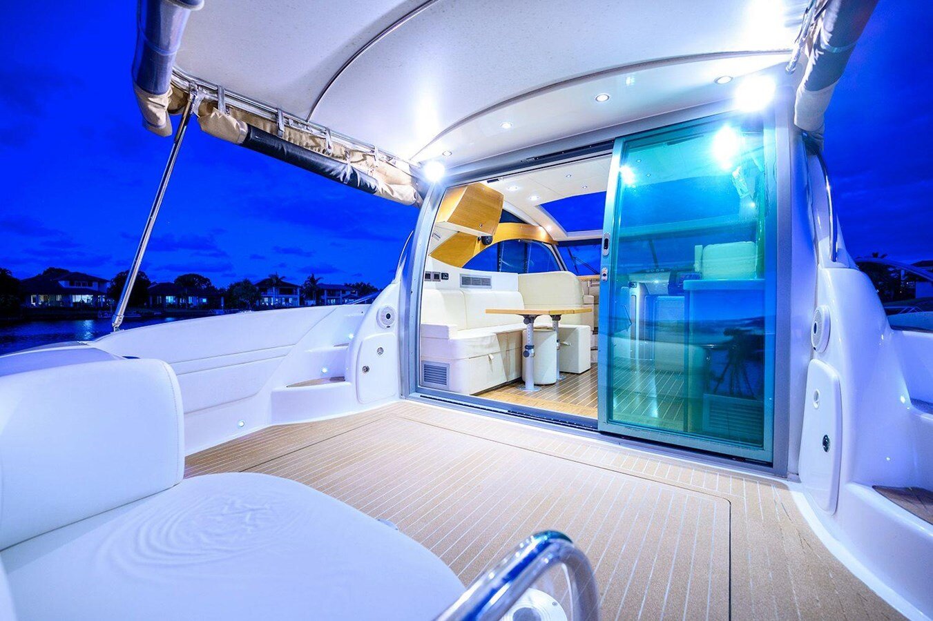 2009-genesis-44-49788b