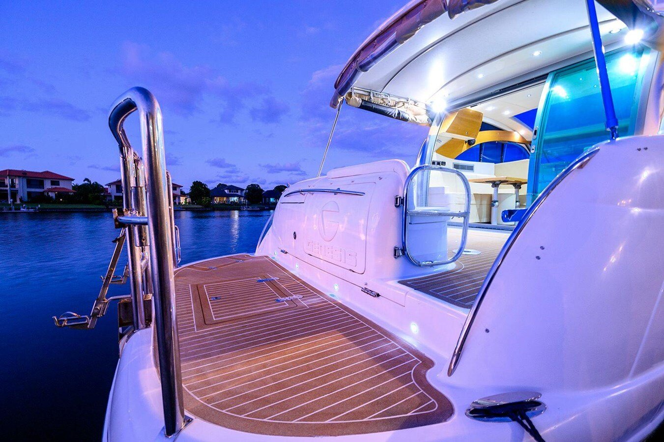 2009-genesis-44-49788b