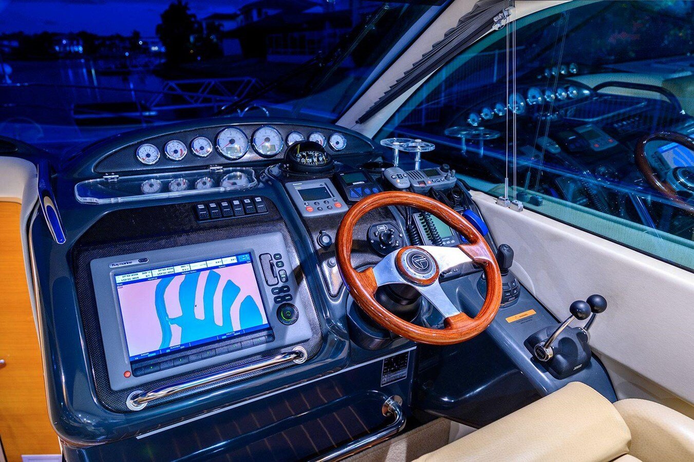 2009-genesis-44-49788b