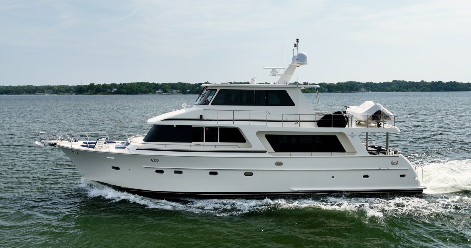 2009-hampton-yachts-70-93921a