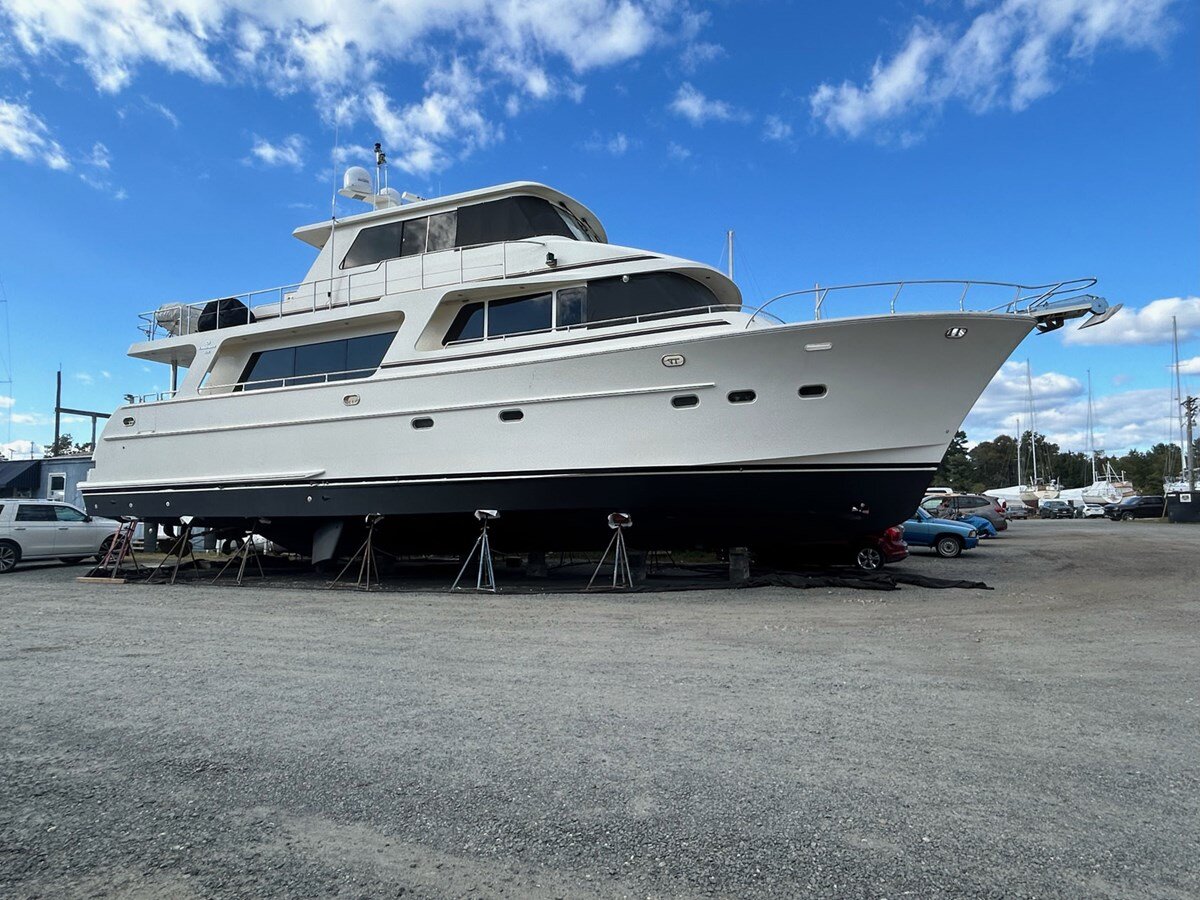 2009-hampton-yachts-70-93921a