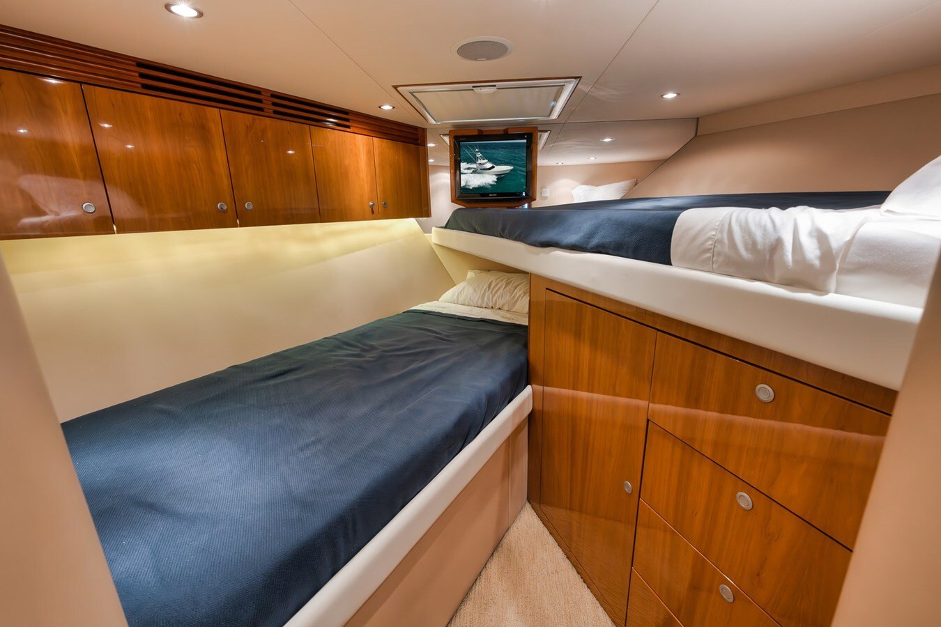 2009-hatteras-60-c25e0c