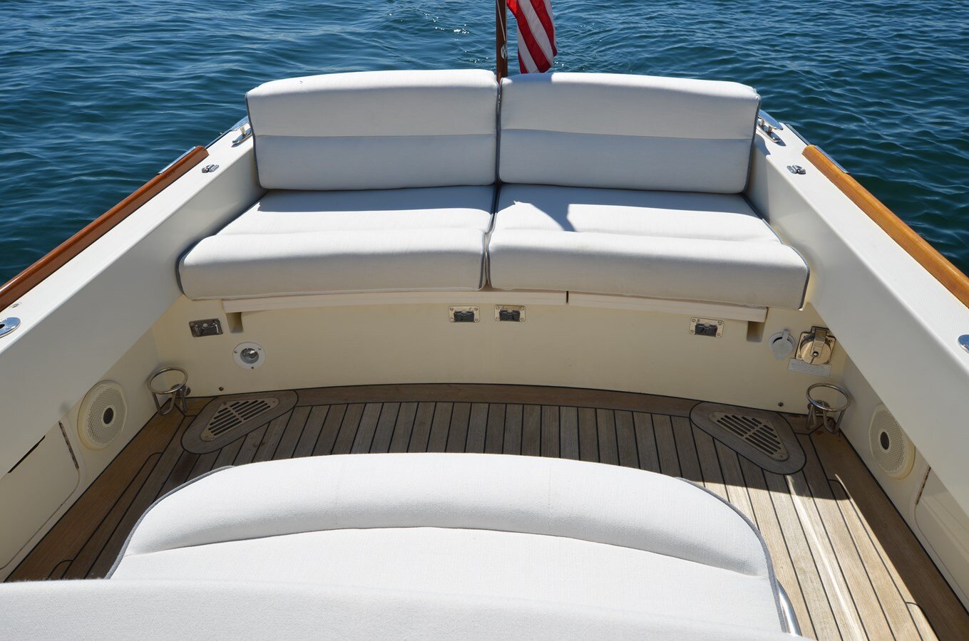 2009-hinckley-29-2-97c8ec