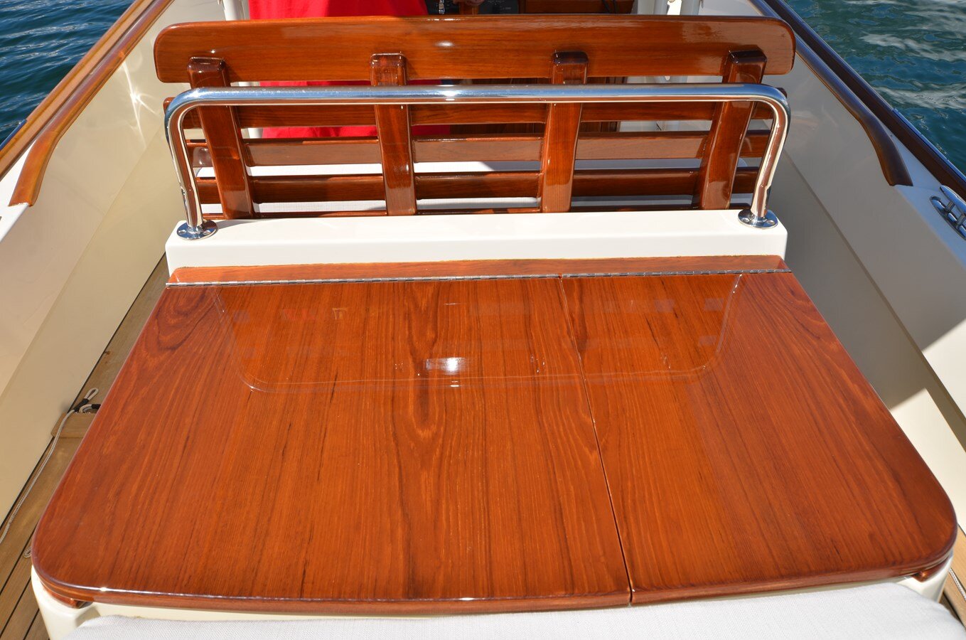 2009-hinckley-29-2-97c8ec