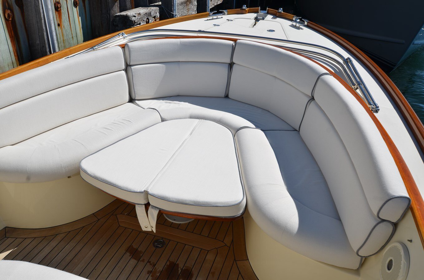 2009-hinckley-29-2-97c8ec