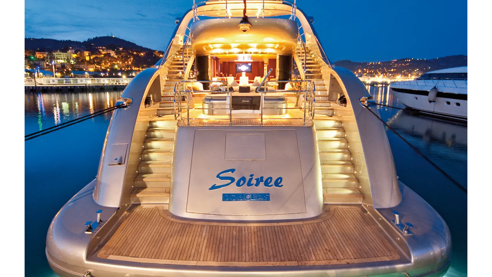 2009 ISA YACHTS 118' 2