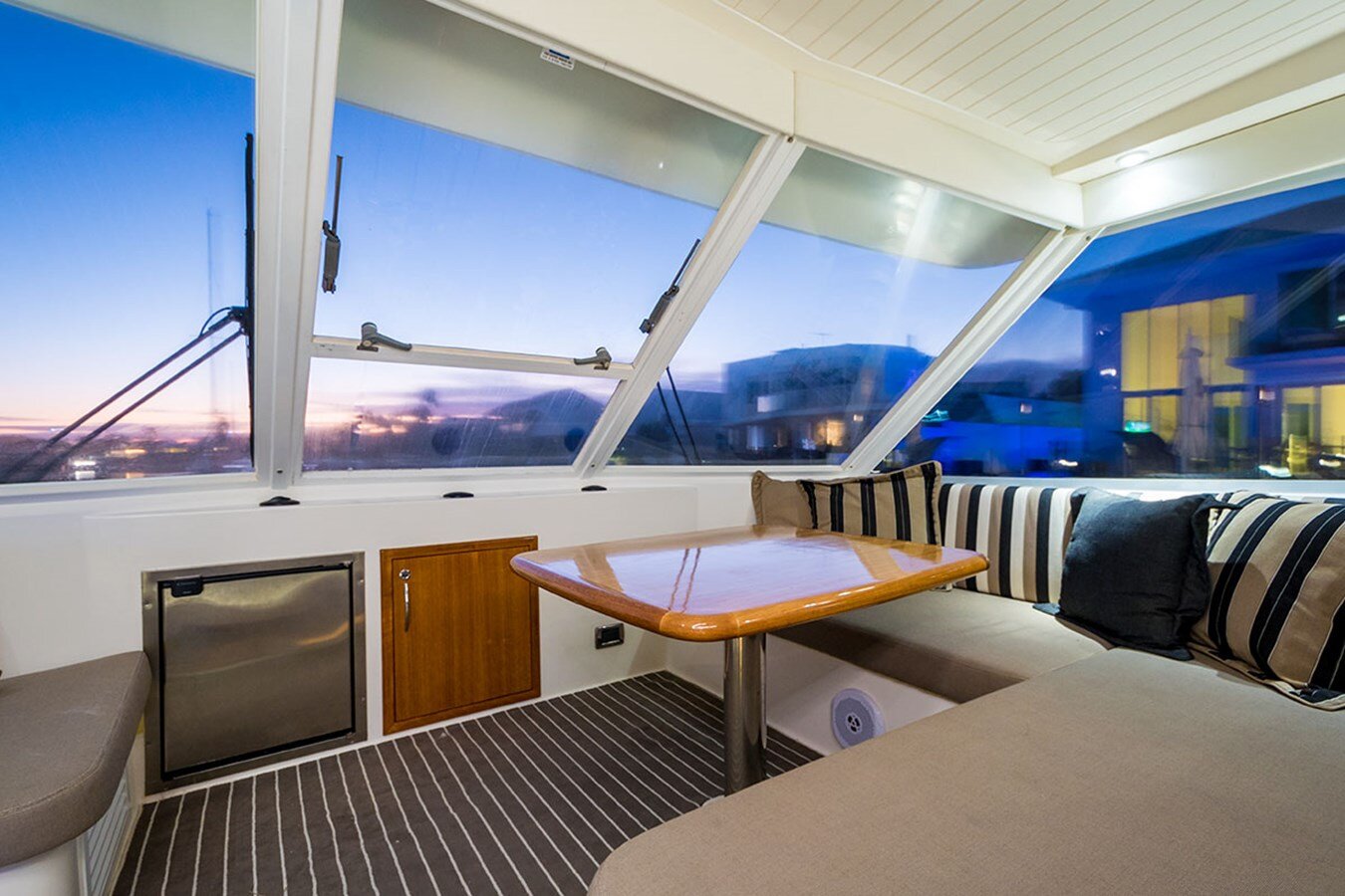 2009-maritimo-54-2add65