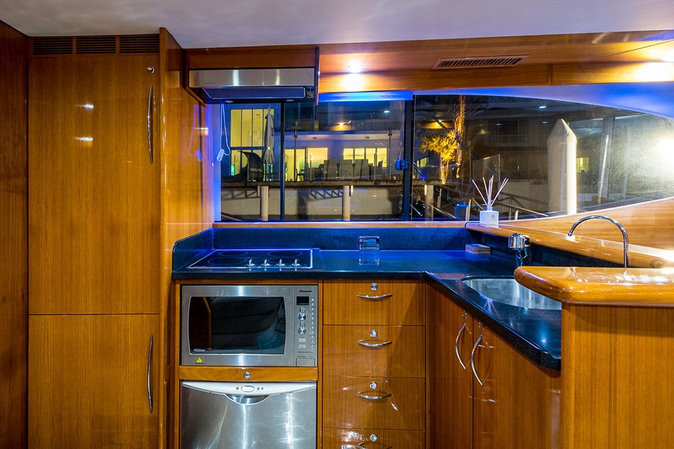 2009-maritimo-54-2add65