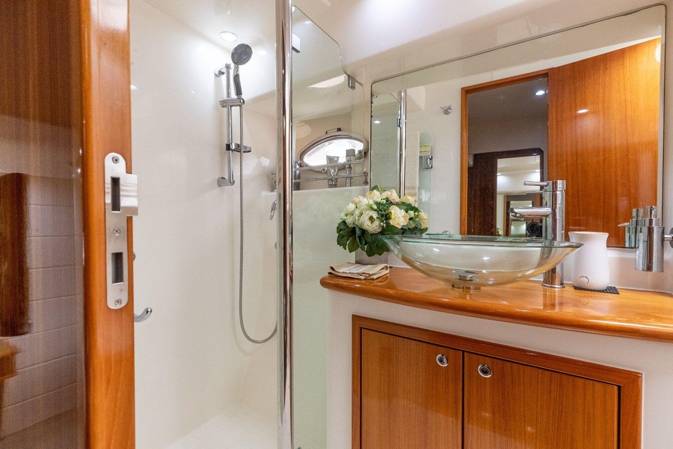 2009-maritimo-62-9-45df35