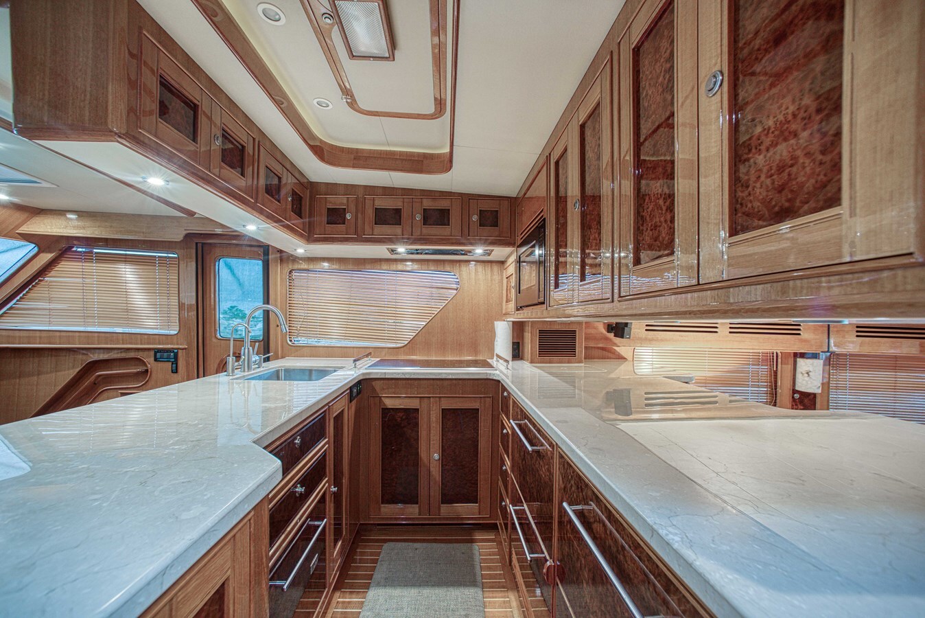 2009-marlow-yachts-62-2-83a079