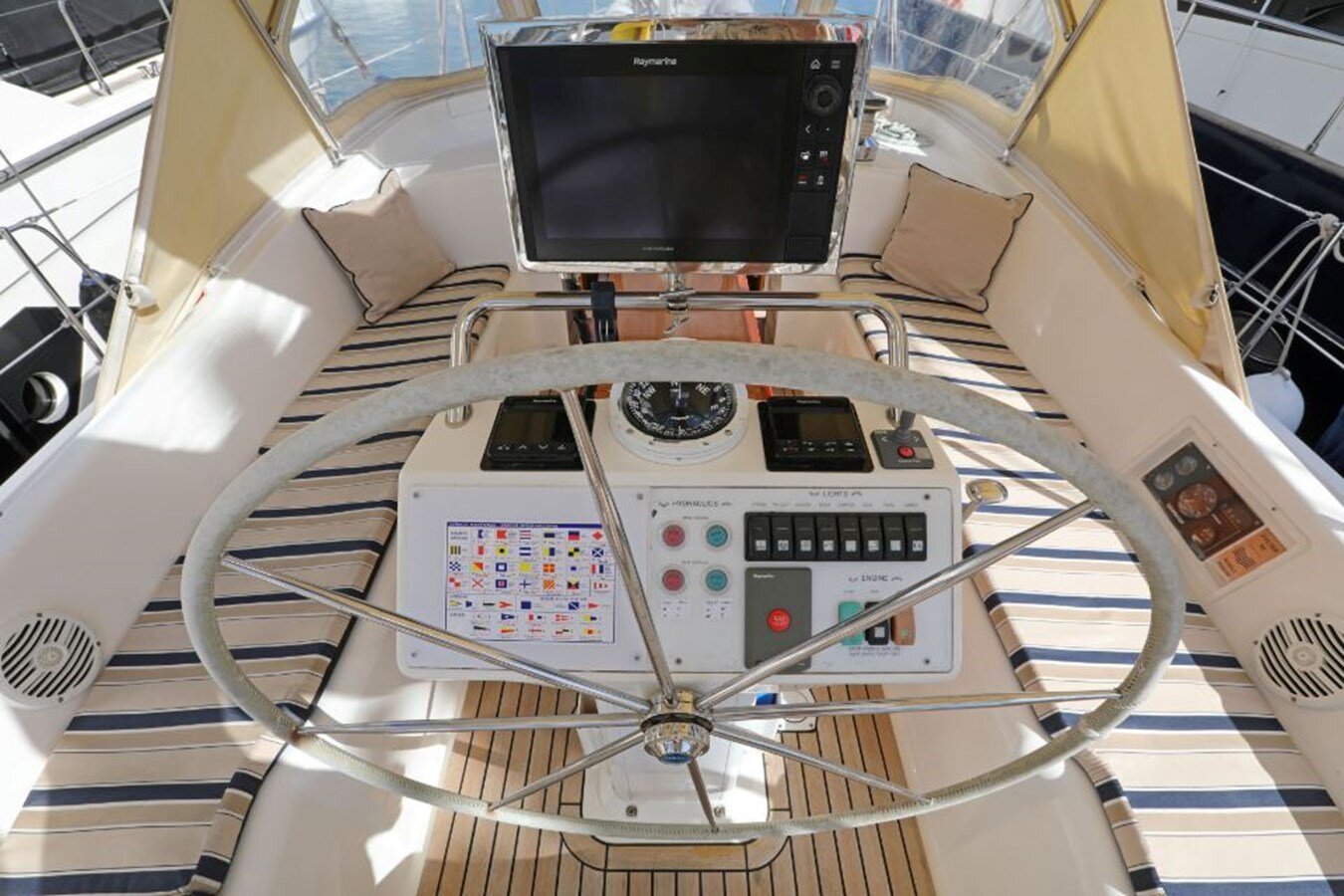 2009-oyster-marine-ltd-53-11-d5a71c