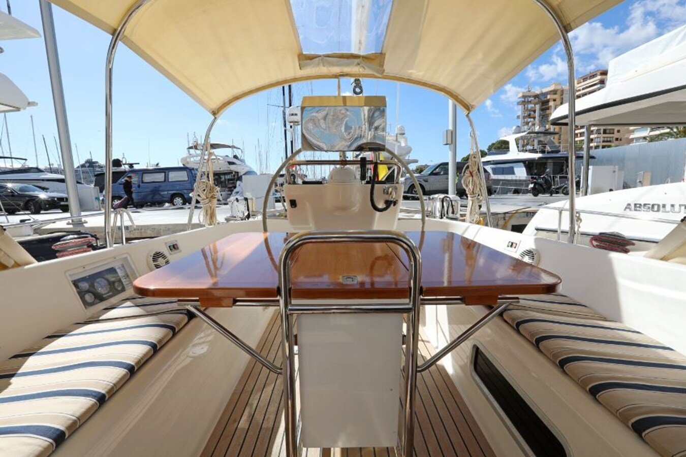 2009-oyster-marine-ltd-53-11-d5a71c