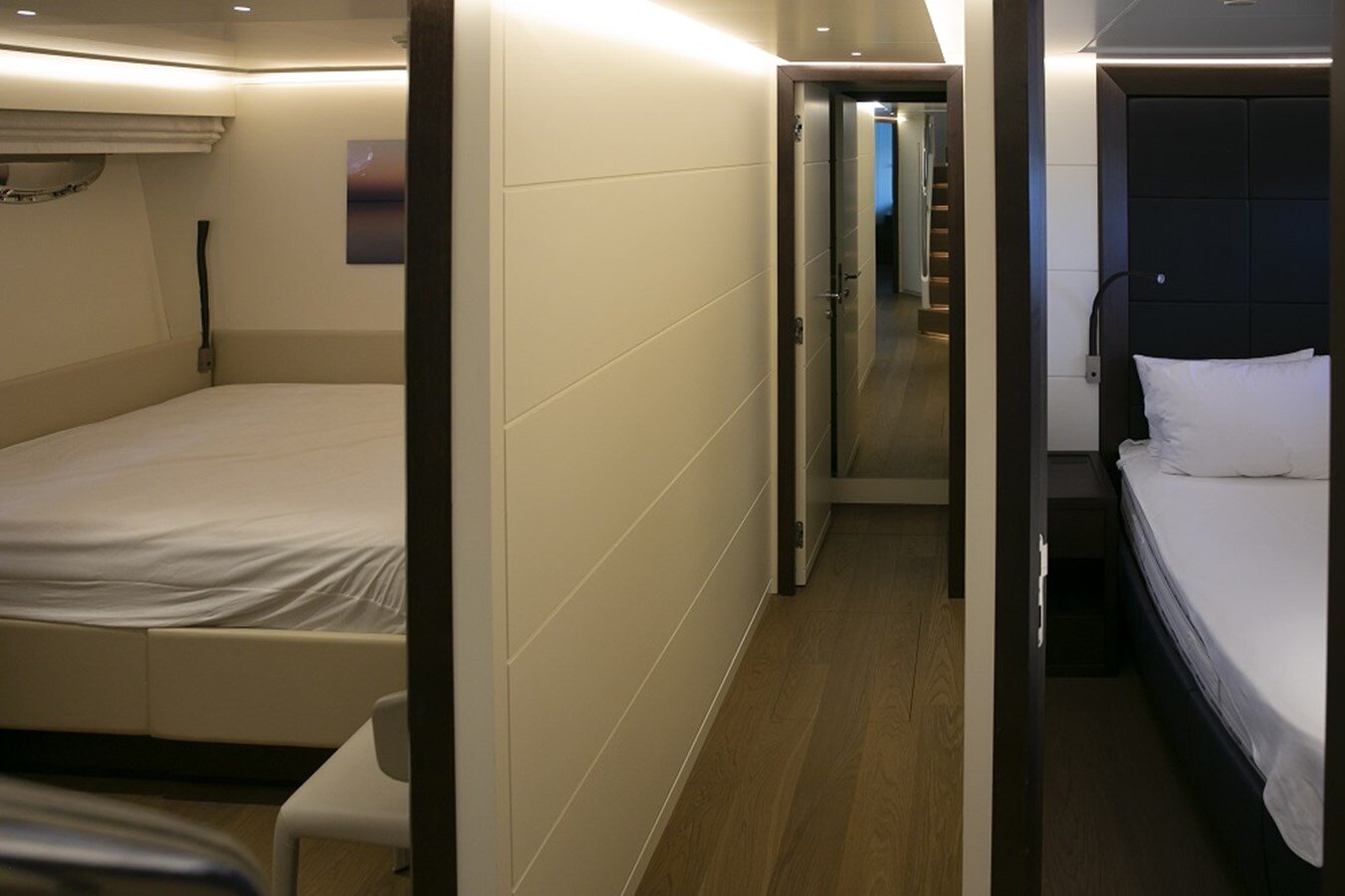 2009-posillipo-120-1-f4f8f9