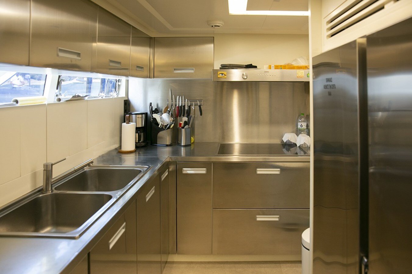 2009-posillipo-120-1-f4f8f9