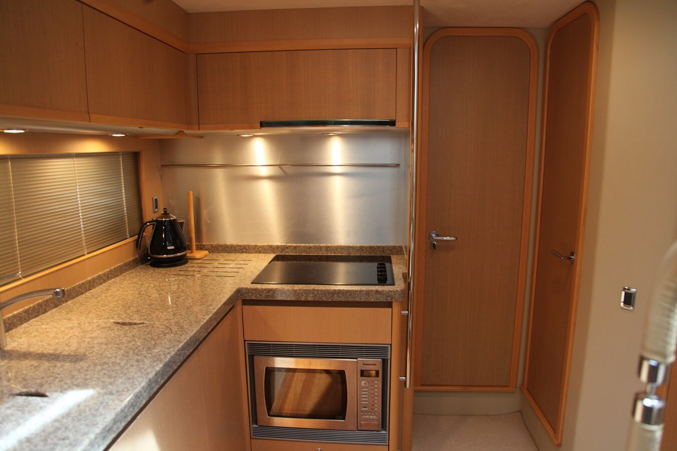 2009-princess-yachts-54-5-966102