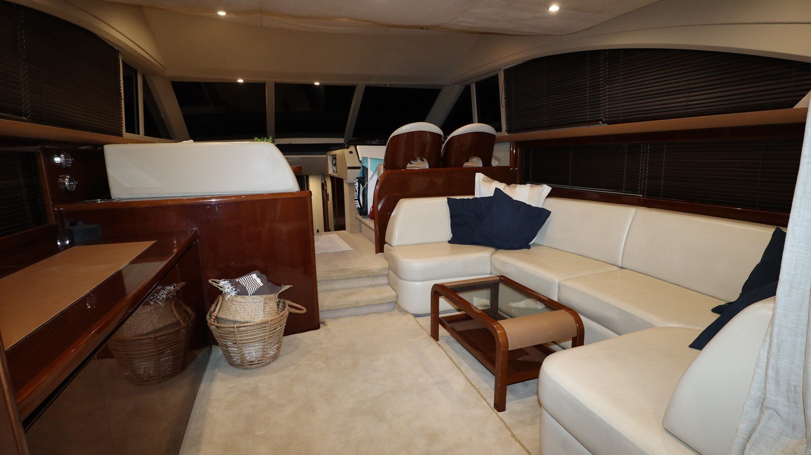 2009-princess-yachts-54-6-013c23