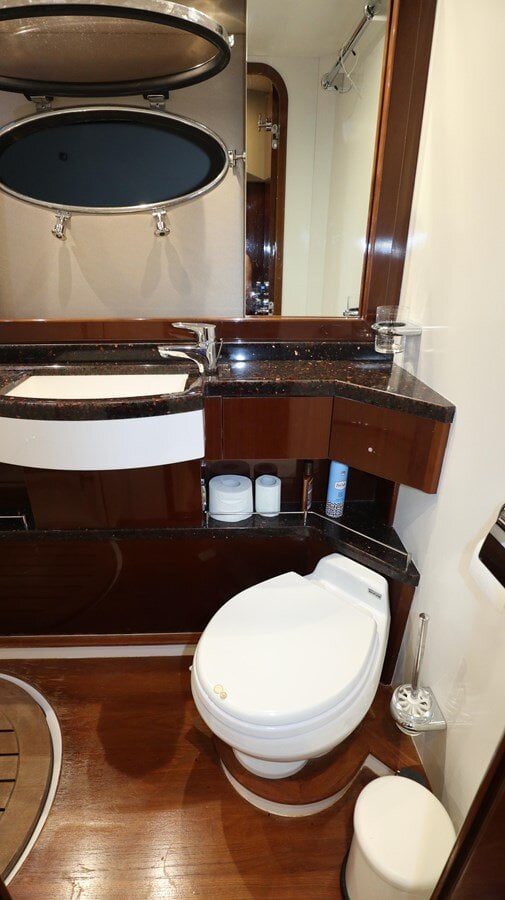 2009-princess-yachts-54-6-013c23