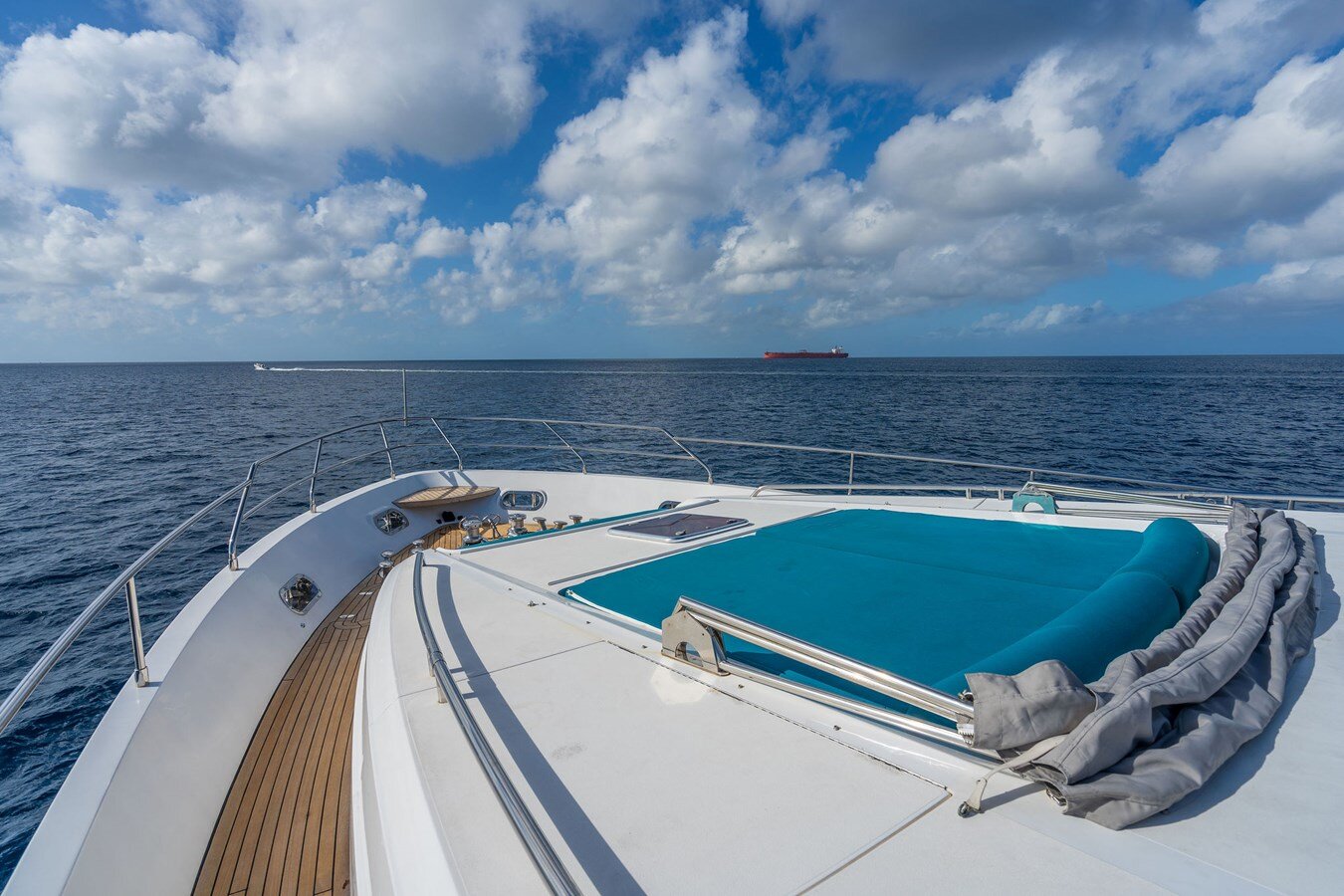 2009-princess-yachts-95-cf80c3