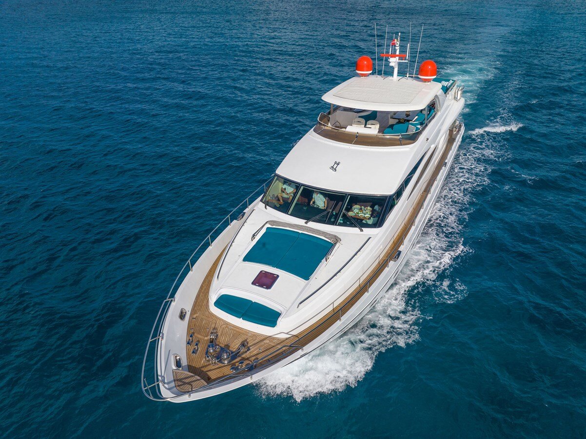2009-princess-yachts-95-cf80c3