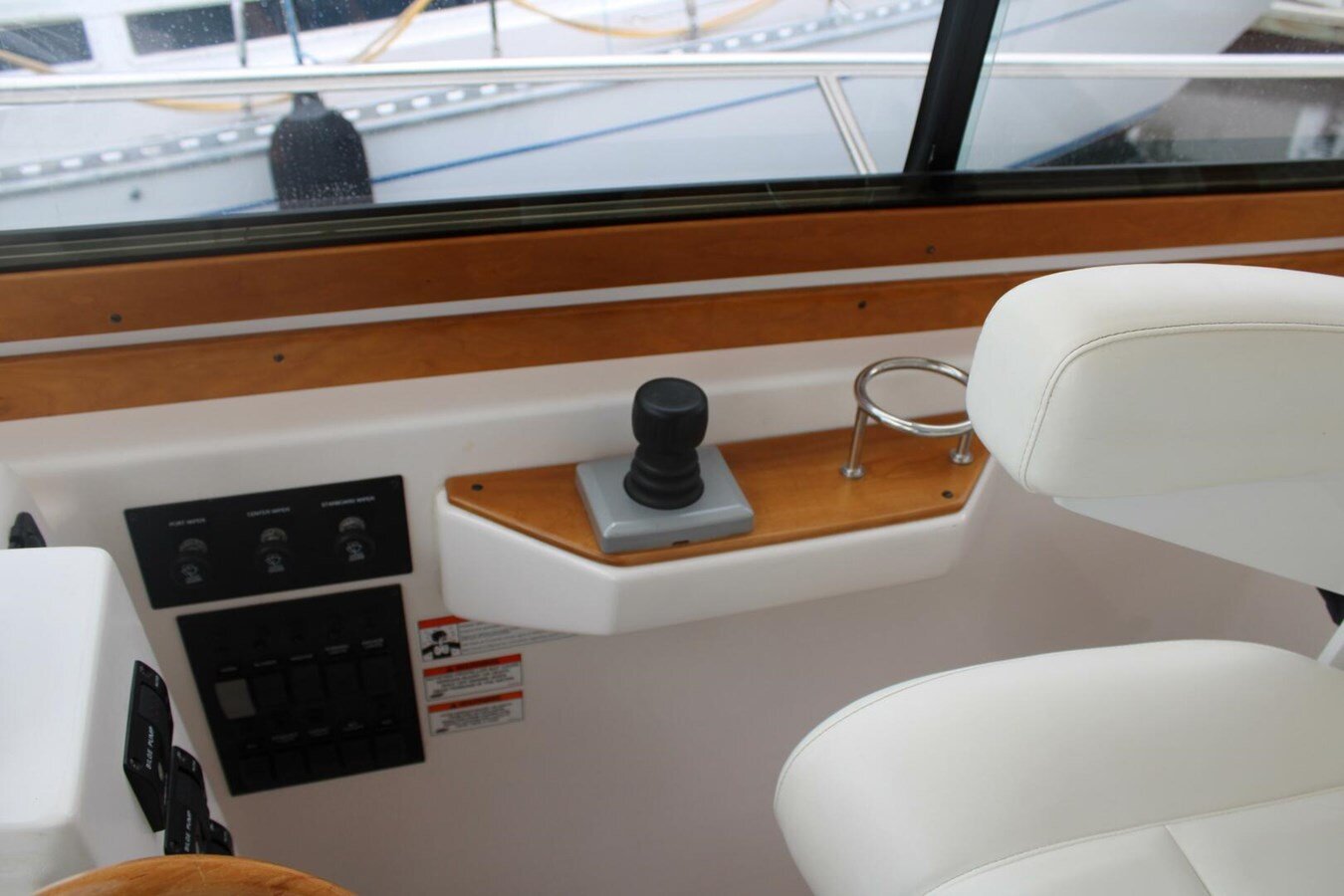 2009-sabre-yachts-42-2eb5c7