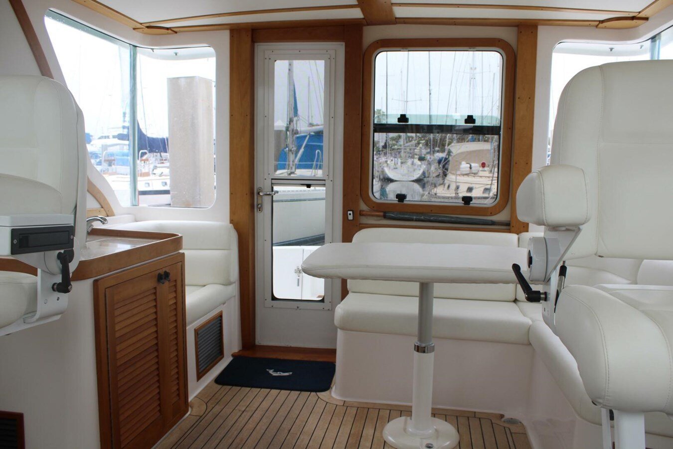 2009-sabre-yachts-42-2eb5c7