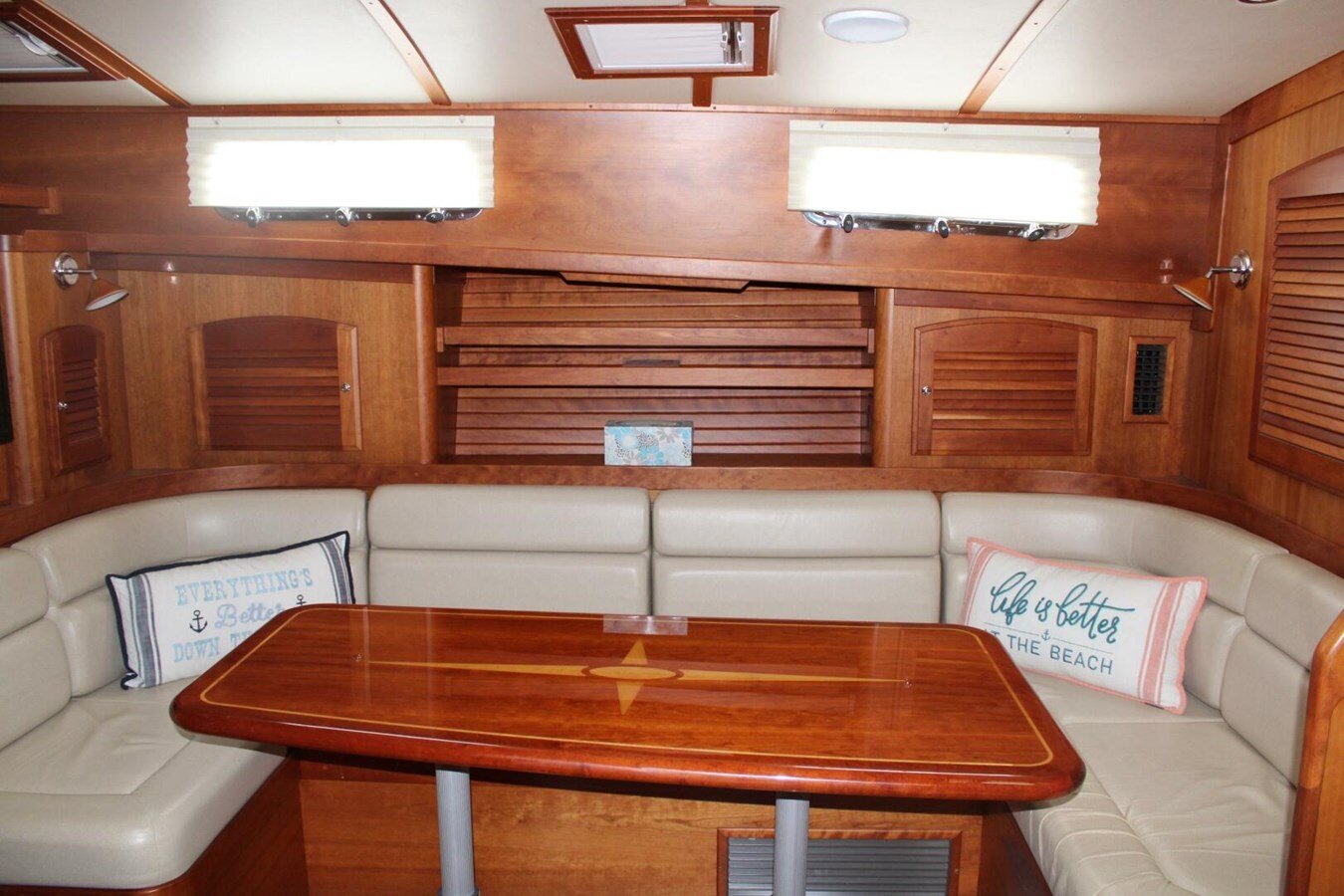 2009-sabre-yachts-42-2eb5c7