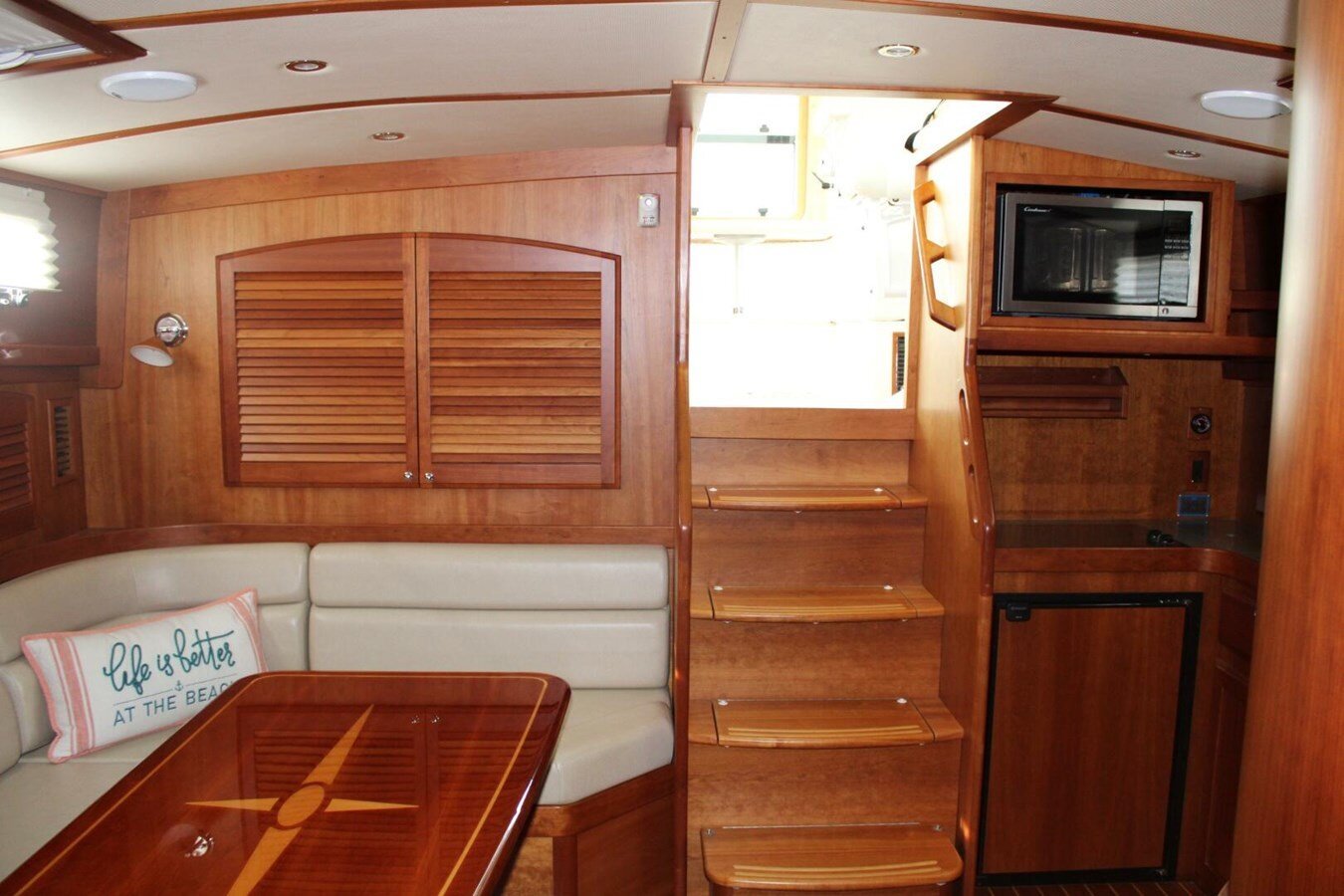 2009-sabre-yachts-42-2eb5c7