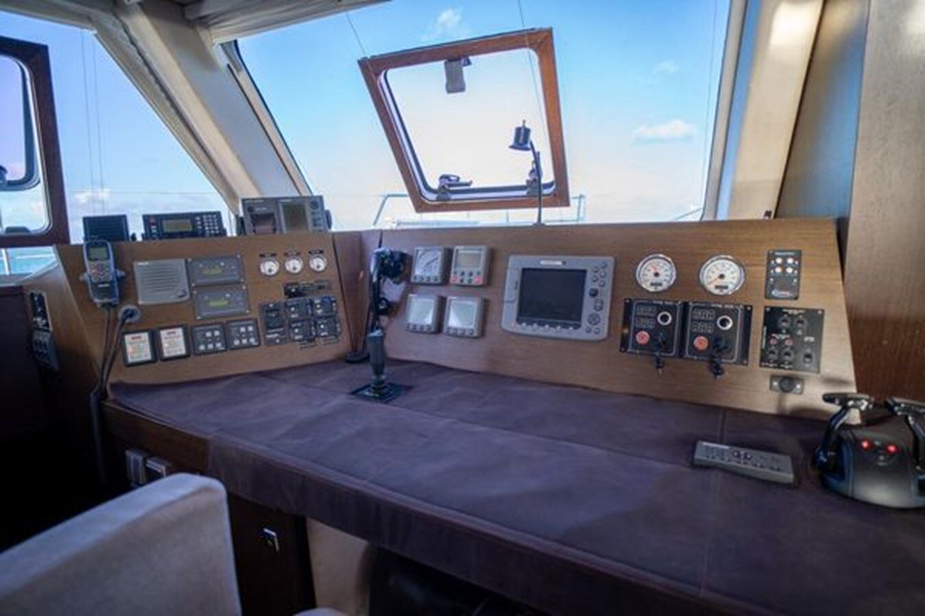 2009-sunreef-62-a41d31