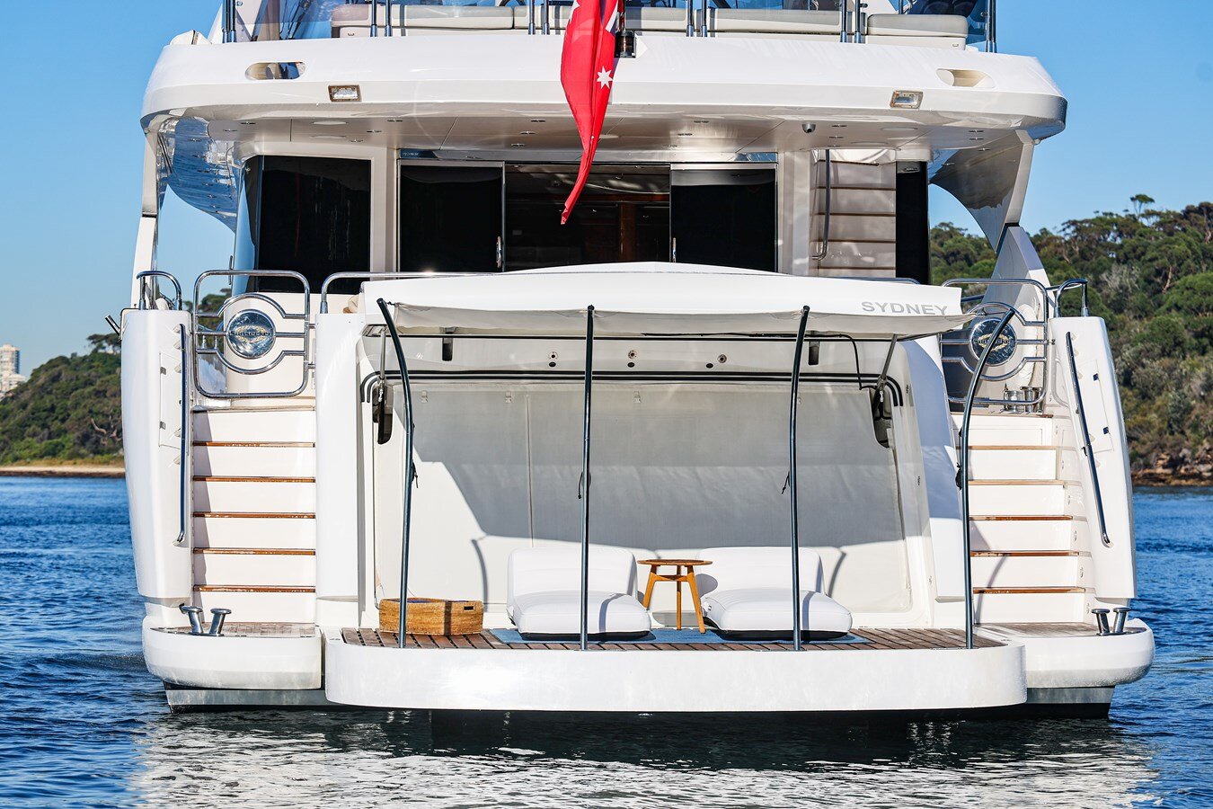 2009-sunseeker-111-7-5a7738