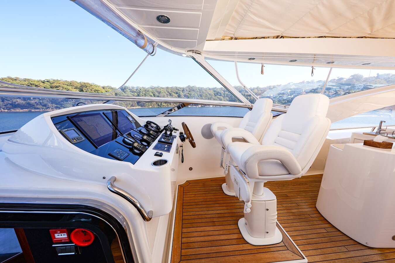 2009-sunseeker-111-7-5a7738