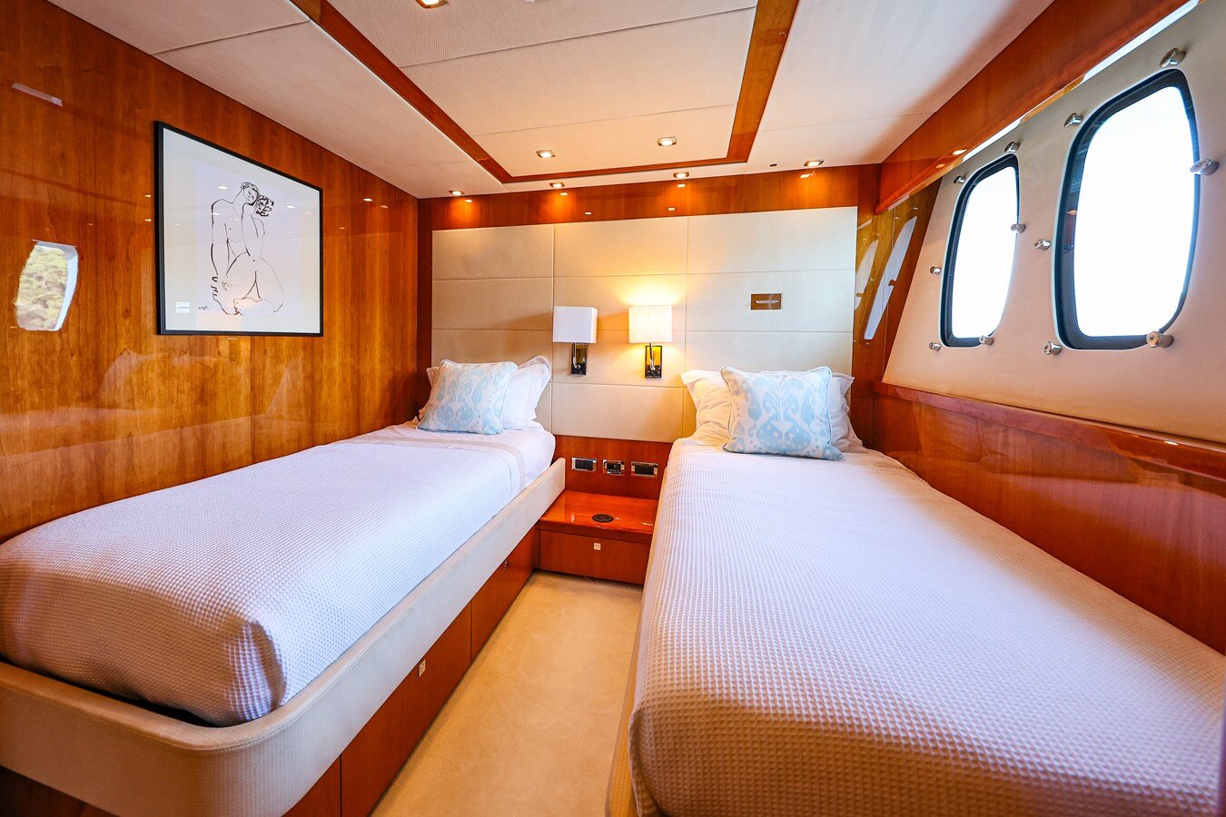 2009-sunseeker-111-7-5a7738