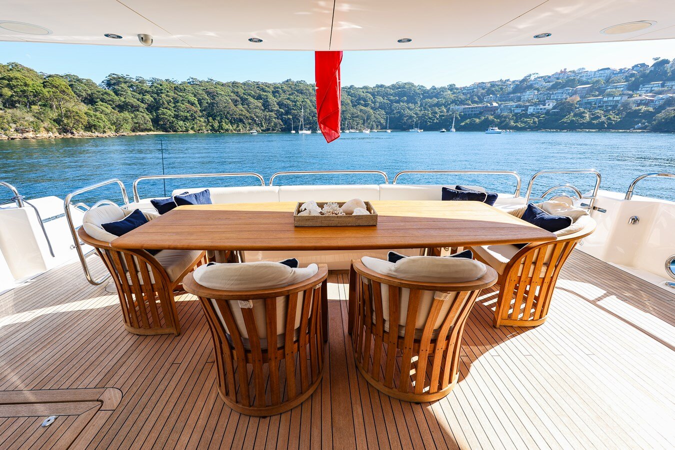 2009-sunseeker-111-7-5a7738