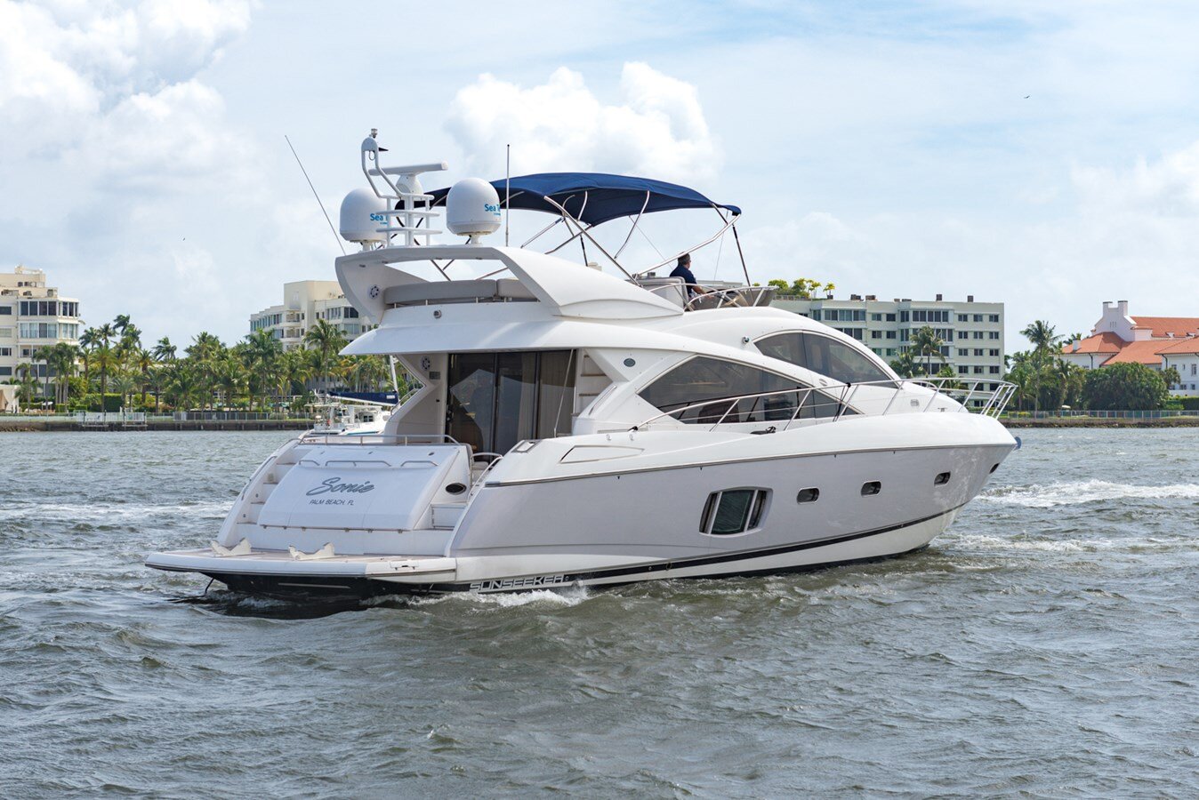 2009-sunseeker-64-459ea3