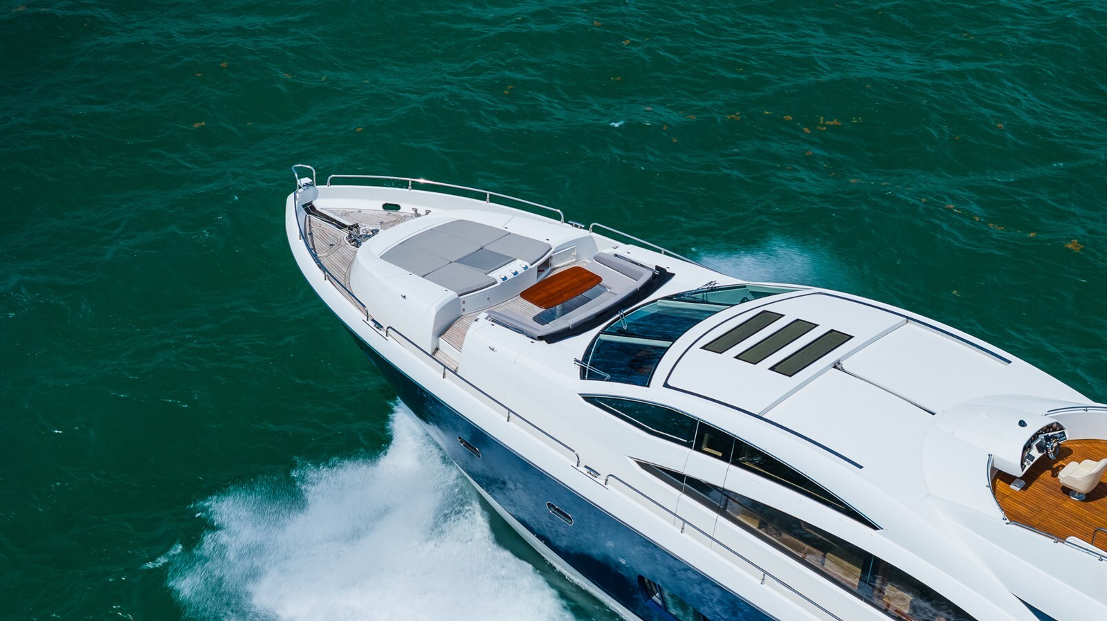 2009-sunseeker-86-7803da