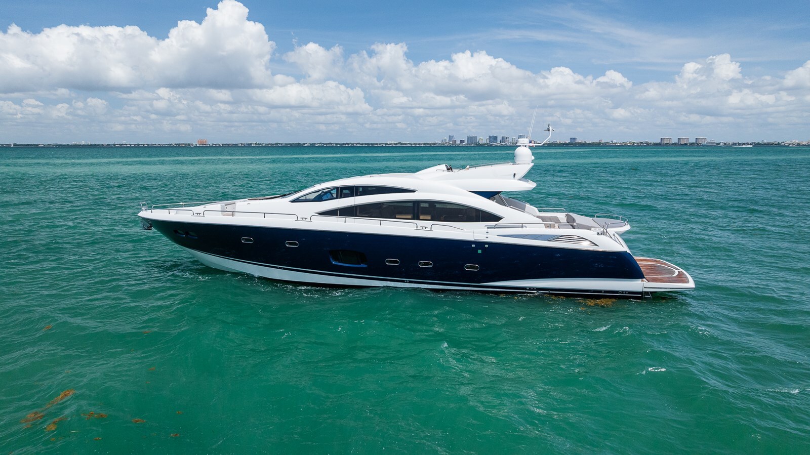 2009-sunseeker-86-7803da