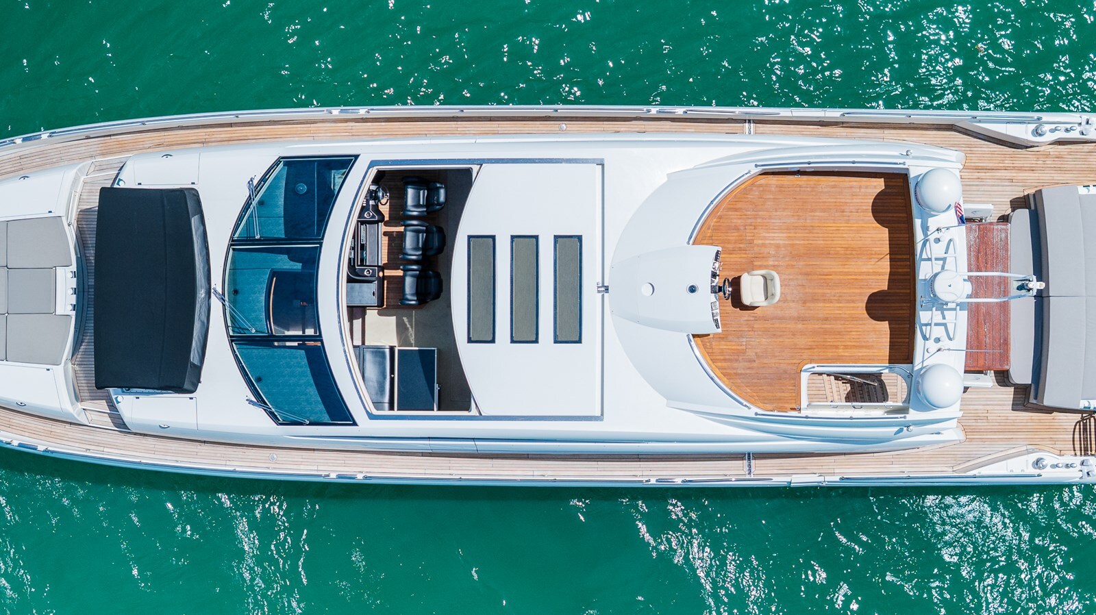 2009-sunseeker-86-7803da