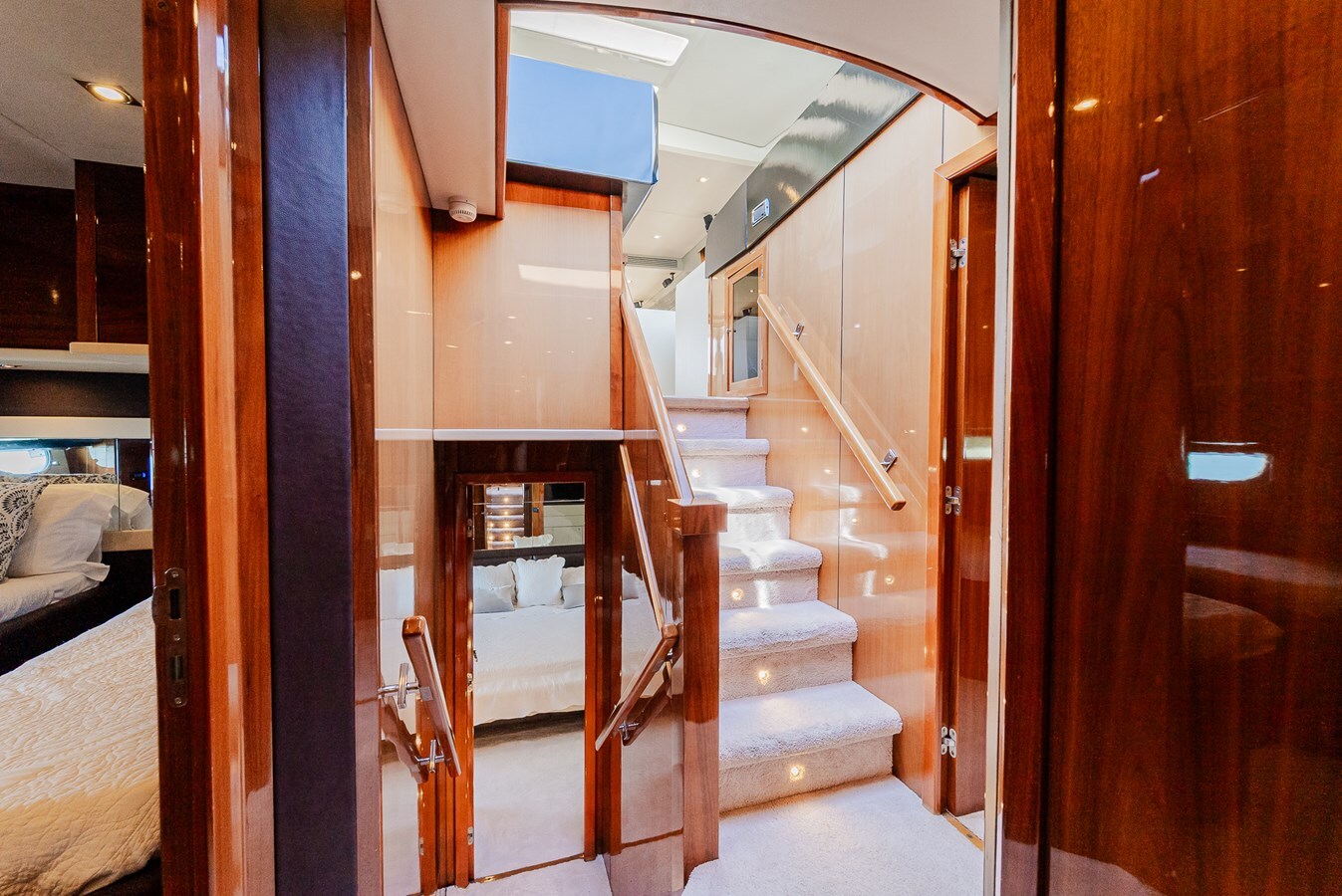 2009-sunseeker-86-7803da