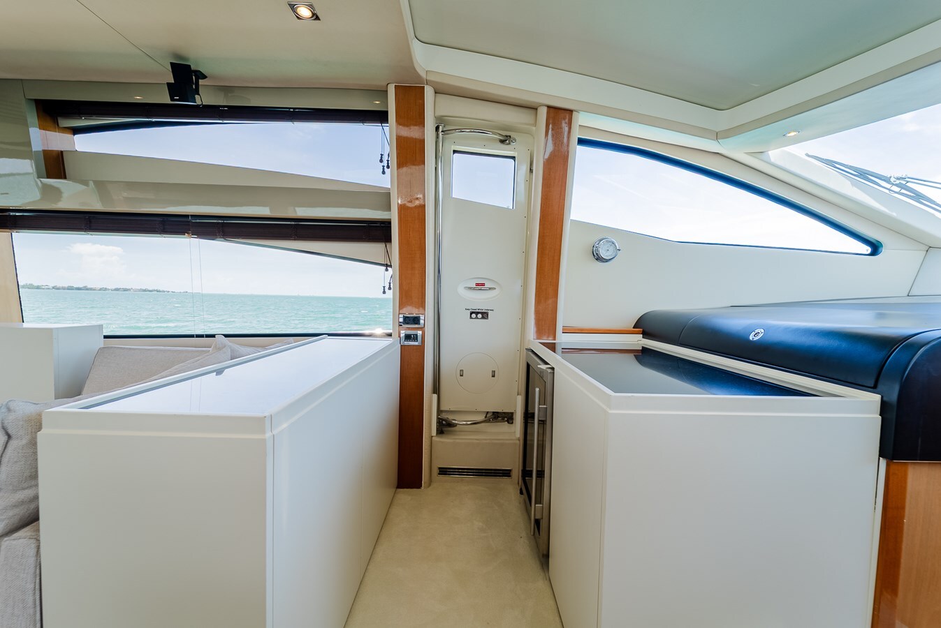 2009-sunseeker-86-7803da