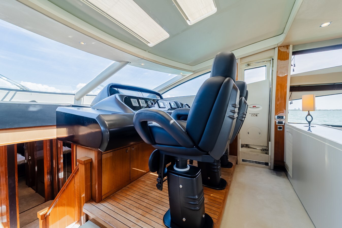 2009-sunseeker-86-7803da