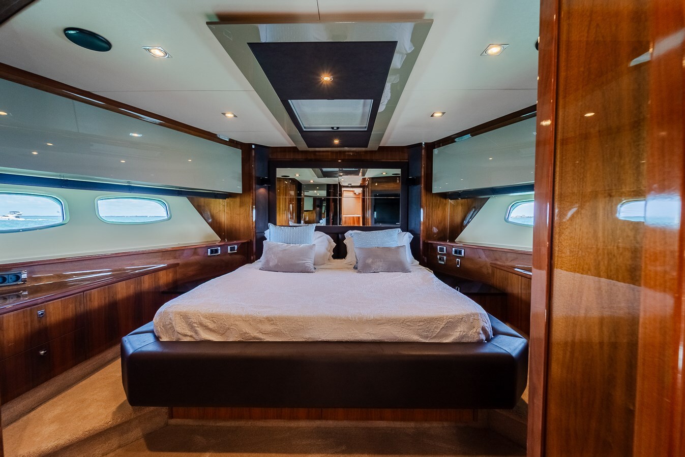 2009-sunseeker-86-7803da