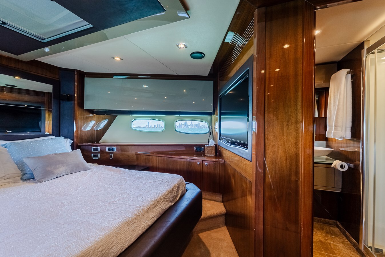 2009-sunseeker-86-7803da