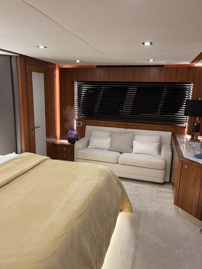 2009 SUNSEEKER 92' 7