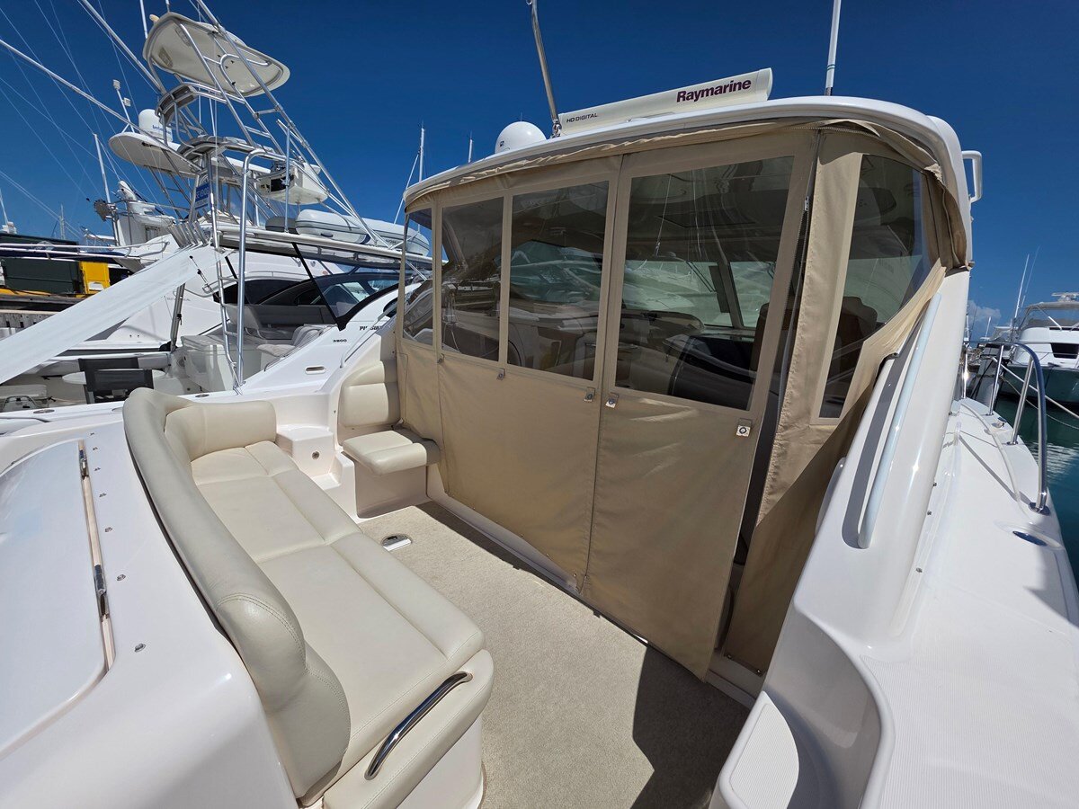 2009-tiara-yachts-39-b14fdb