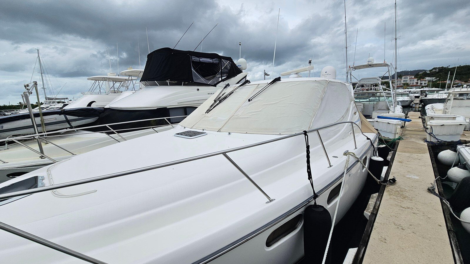 2009-tiara-yachts-39-b14fdb