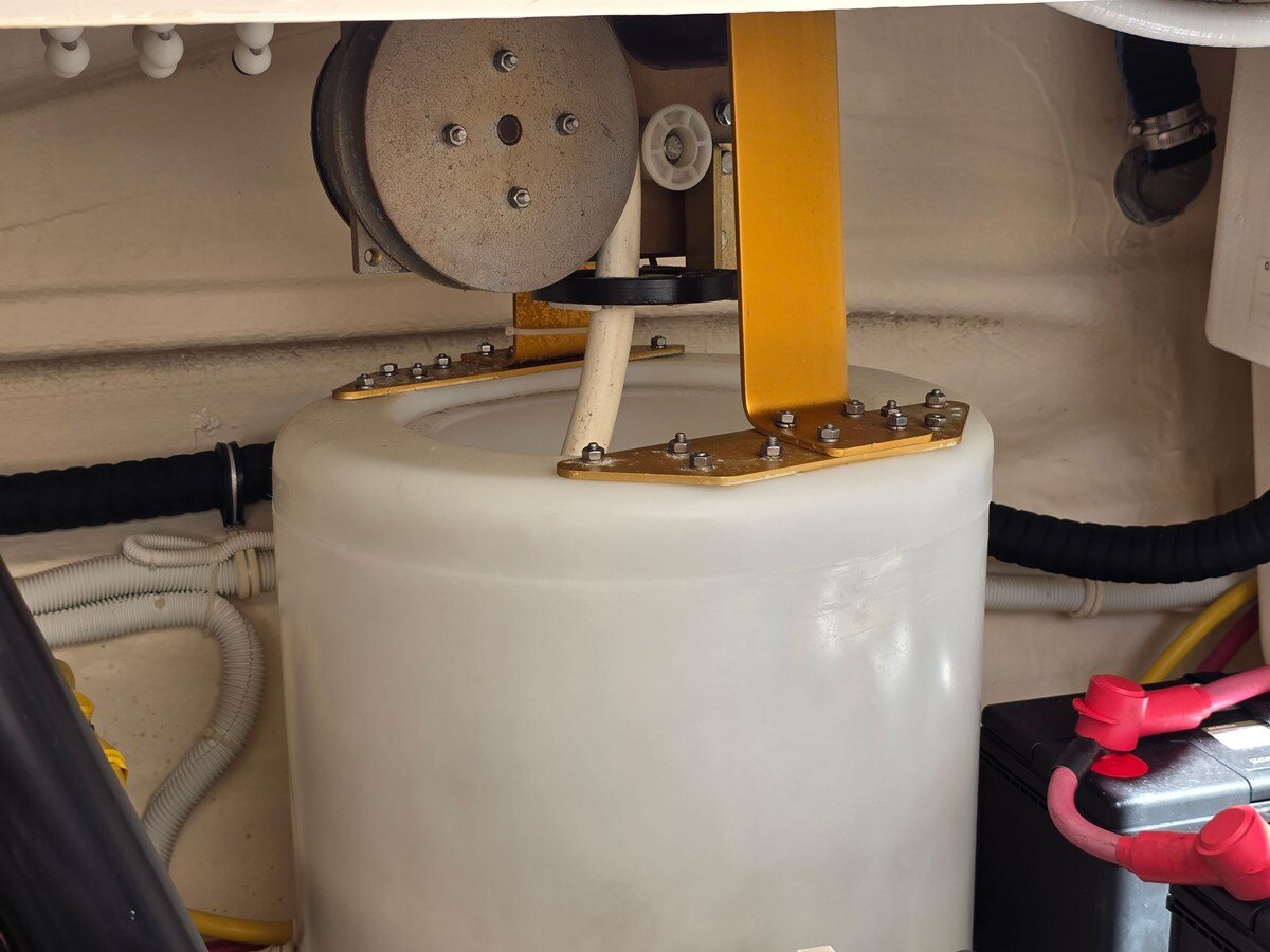 2009-tiara-yachts-39-b14fdb