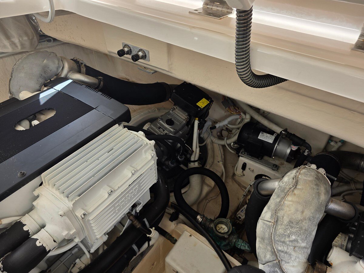 2009-tiara-yachts-39-b14fdb