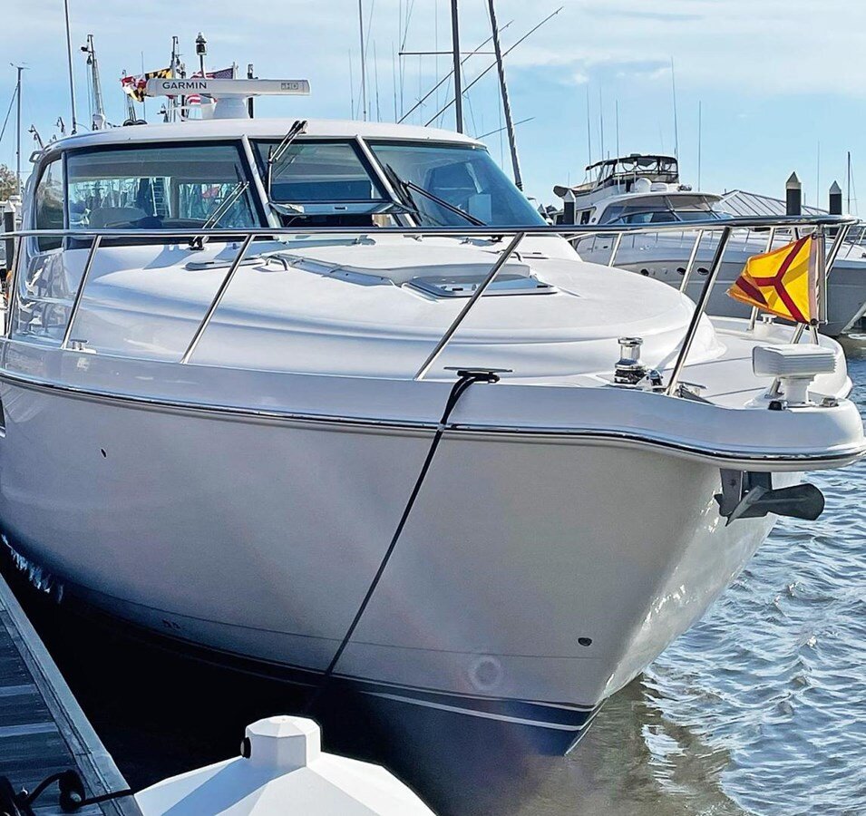 2009-tiara-yachts-45-3-910983