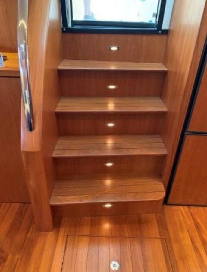 2009-tiara-yachts-45-3-910983