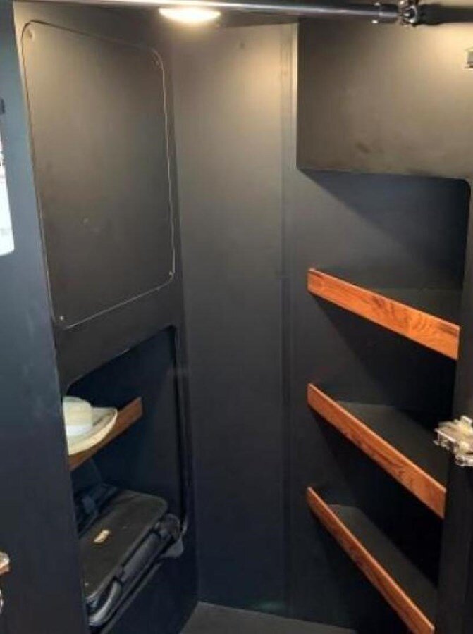 2009-tiara-yachts-45-3-910983