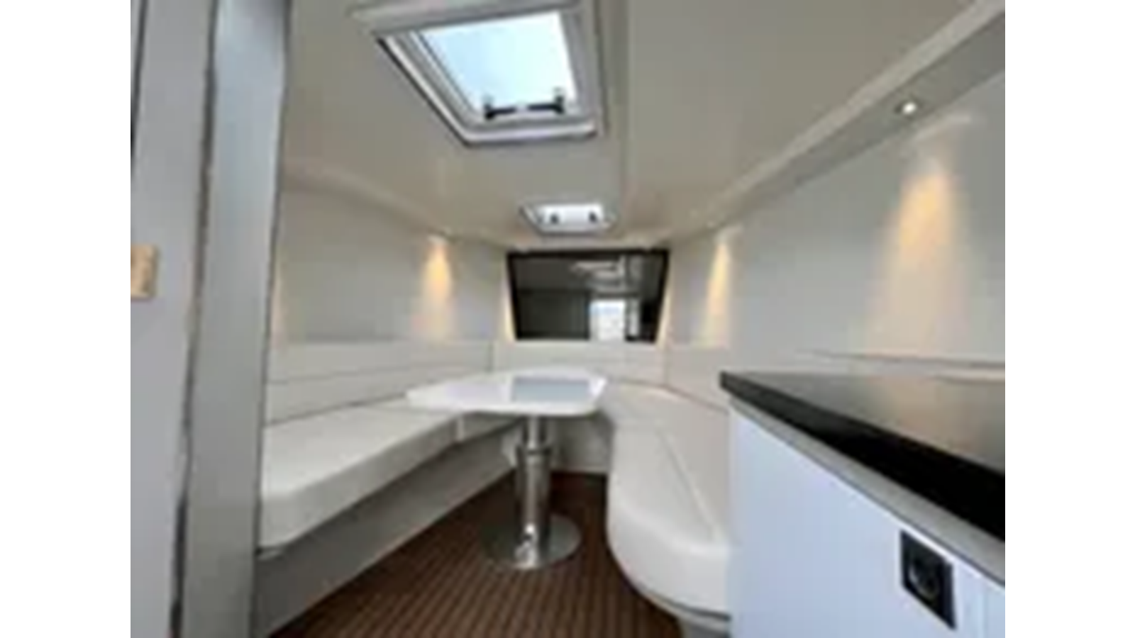 2009-vandutch-40-f3c6e1